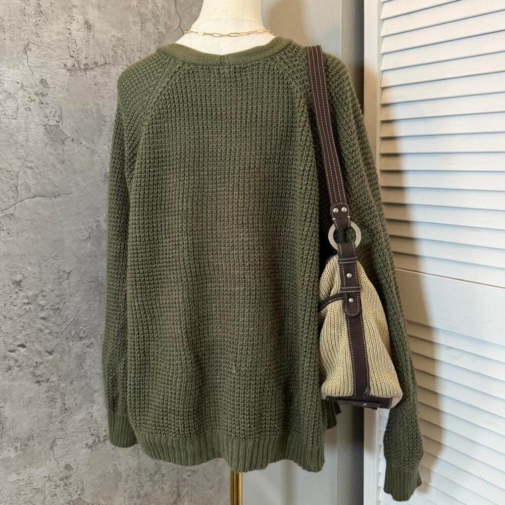 Green Maurice Knit Fall Cardigan - Picture 6 of 7